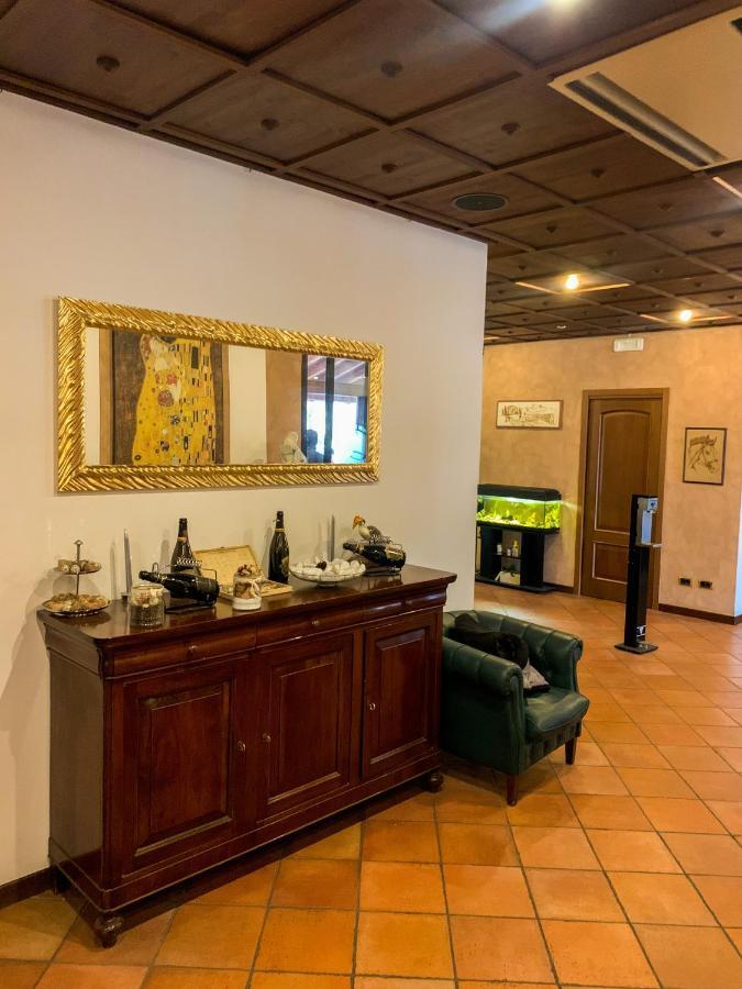 Hotel La Locanda Della Franciacorta Corte Franca Exterior photo