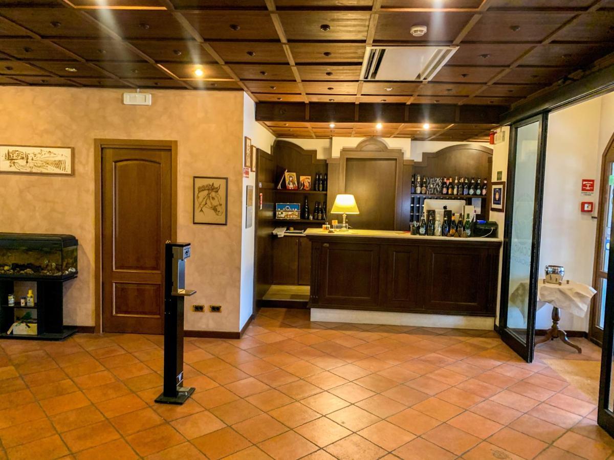 Hotel La Locanda Della Franciacorta Corte Franca Exterior photo
